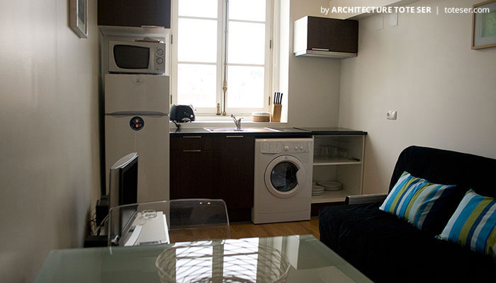 Kitchenette of the 2 bedroom apartment in Chiado, Lisbon