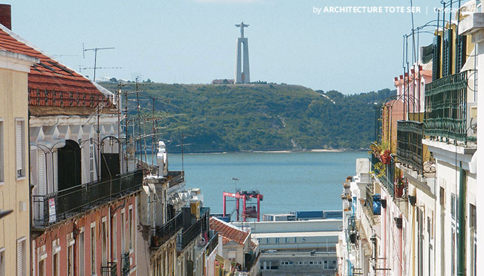 Vista do apartamento T1 na Lapa, Lisboa