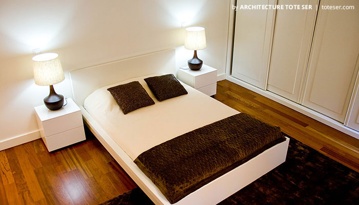Bedroom suite of the 3 bedroom apartment in Chiado, Lisbon