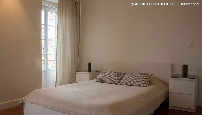 Bedroom of the 3 bedroom apartment in Chiado, Lisbon