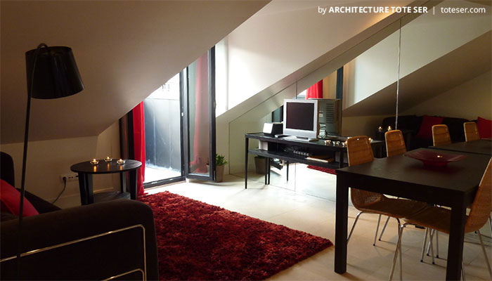 Sala do apartamento T1 na Lapa, Lisboa