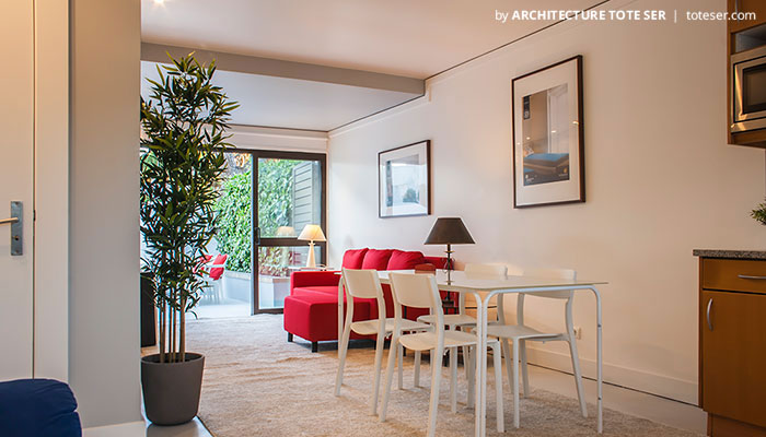 Living and dining room of the 2 bedroom villa in Vilamoura, Algarve
